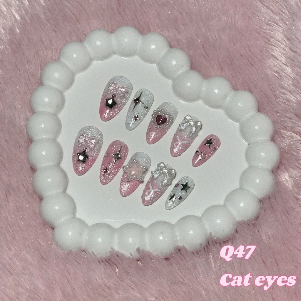 ೀ⋆｡ Q47 เล็บเจลปลอมสีชมพูขาวลูกแก้ว cat eyes🎀⭐️💘