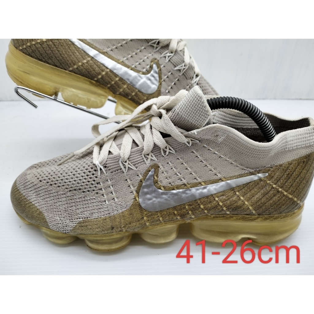 รองเท้าผ้าใบมือสอง nike air vapormax 2017 size 41 -26 cm