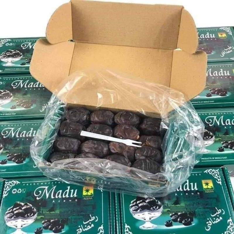 ถูกที่สุด‼️อินทผลัม​มาดูกล่องเขียว​ /ดำ​ เนื้อนิ่ม