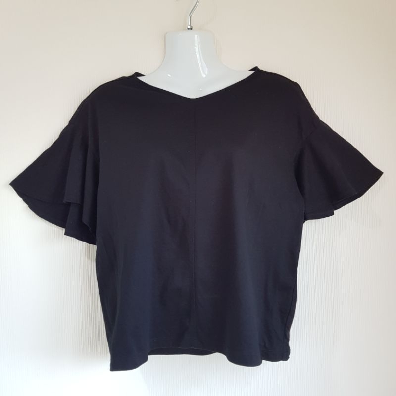 เสื้อยืดUNIQLO ผู้หญิง สีดำ