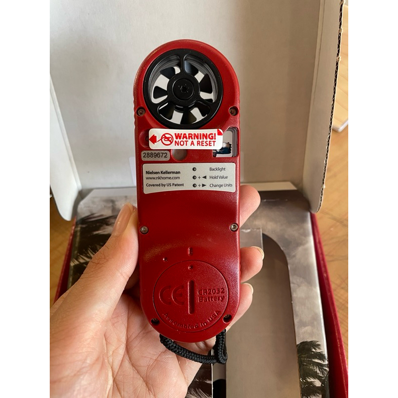 ฝาปิดแบตเตอร์รี่เครื่องวัดแรงลม รุ่น Kestrel300 ของแท้100% นำเข้าUSA ออกใบกำกับภาษีได้