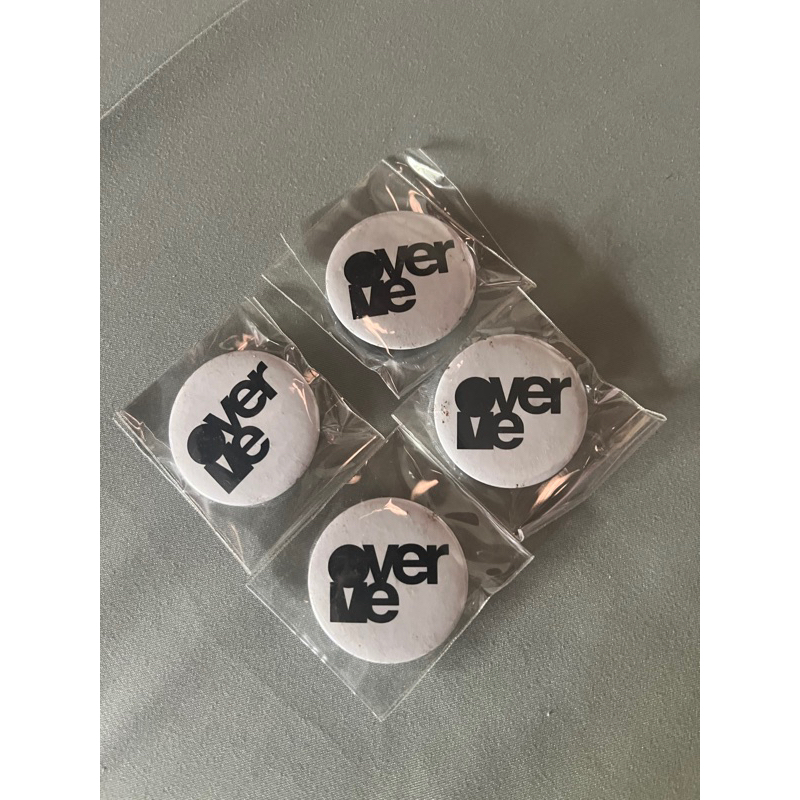 เข็มกลัด pin วงดนตรี OverMe Over Me โอเวอร์มี มือหนึ่ง