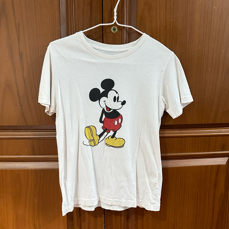 เสื้อยืด  UINQLO แท้