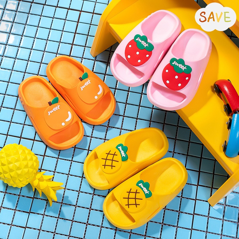 Save ปลีก/ส่ง รองเท้าแตะเด็กผู้หญิง ลายผลไม้ น่ารัก ๆ ดีไซน์แฟชั่น สวย ทันสมัย สีสันสดใส น้ำหนักเบา นุ่ม ใส่สบายเท้า