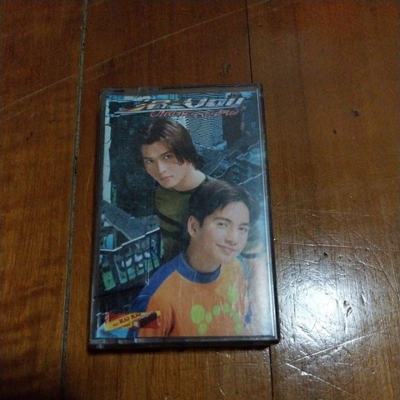 เทปเพลง JR VOY อัลบั้ม Virus วายร้าย แท้ มือสอง สภาพดี ของพร้อมส่งครับ