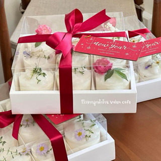 กล่องขนมสีขาวฝาใสทรงสูง แบ่ง 9 ช่อง ( ภายในช่อง 7.5 cm ) นำท…