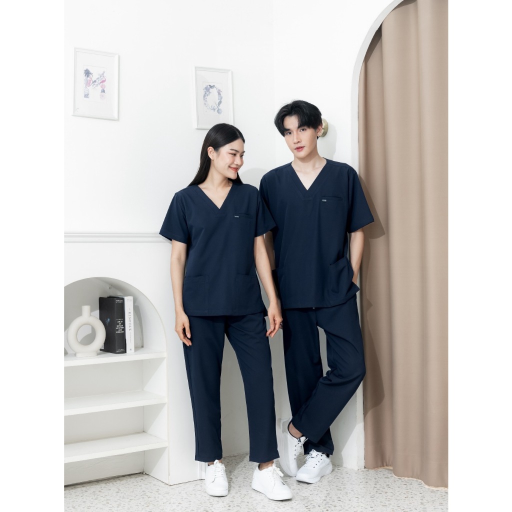 ชุดสครับ Unisex พร้อมปักชื่อ (รอสินค้า 5-7 วันทำการ) HOURS.Scrub | First Hours Collection ชุดสครับ U