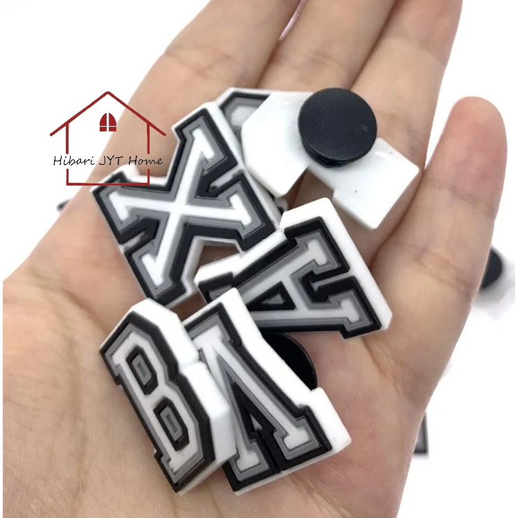 Jibbitz จิ๊บบิท ตัวติดรองเท้า อะไหล่ติดรองเท้า ตัวอักษร A-Z
