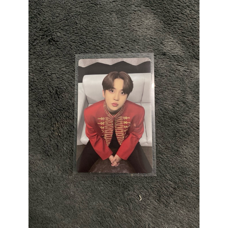 Jongho photo card THE WORLD EP.FIN DIGIPAK