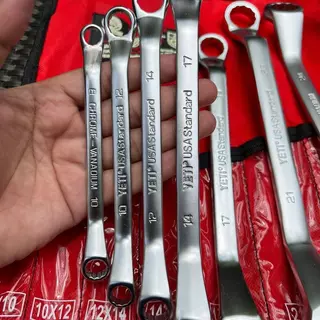 ชุดสุดคุ้ม ได้ 3 อย่าง ชุดบล็อก Euro King Tools ชุดประแจ แหวน YETI ของแท้ 100% สุดคุ้ม (สินค้าพร้อมส่ง)