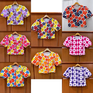 เสื้อคอกลมแขนตุ๊กตากุ๊น ลายดอก