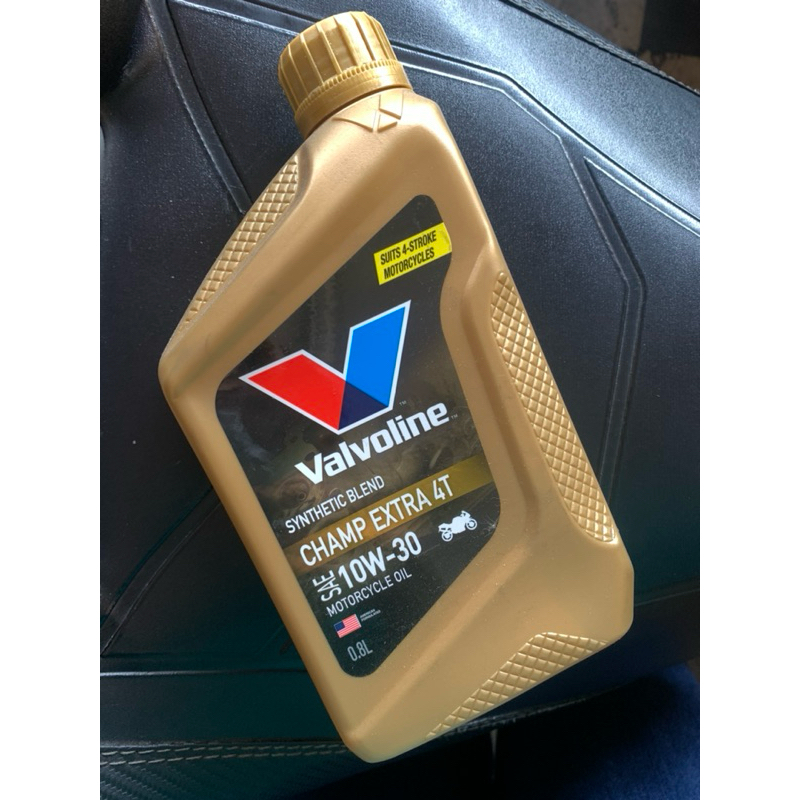 น้ำมันเครื่องValvlline 10w-30 0.8L