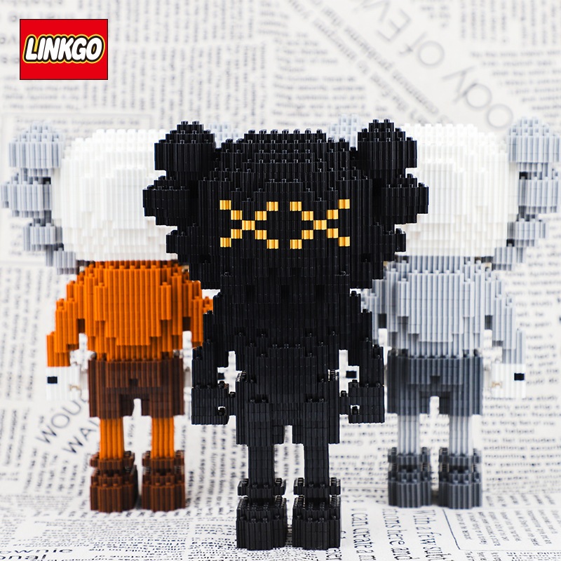 ตัวต่อนาโน คอวส์ แบบเฟือง ตัวใหญ่ Linkgo KAWS X Sesame Street Nanoblock