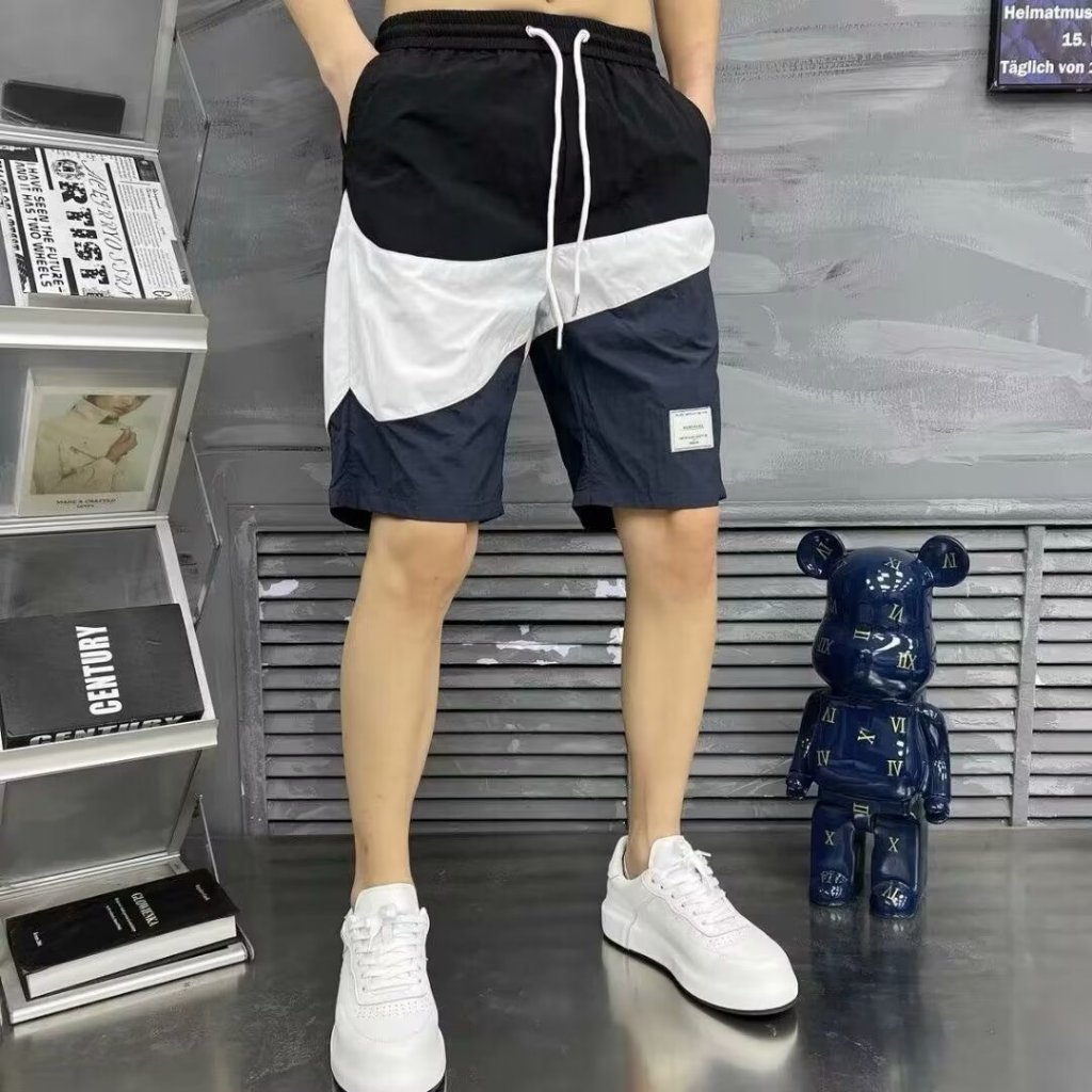 Se7en  shop จัดส่งทันทีจากประเทศไทย/กางเกงขาสั้นผู้ชายงานปะต่อ ดีไซน์เก๋ ใส่สบาย