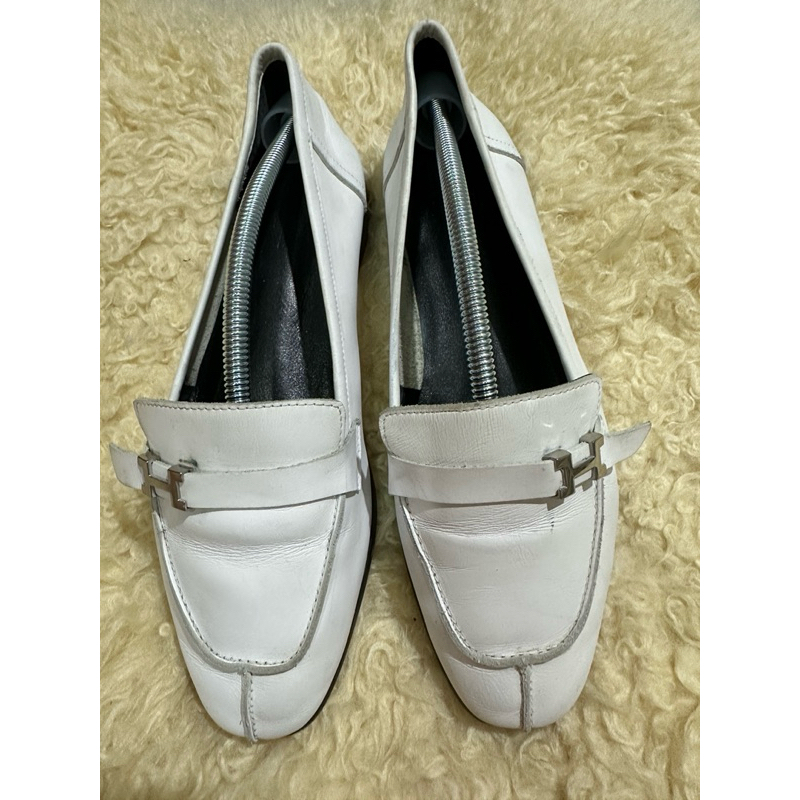 รองเท้า loafers มือสอง Hermes หนังแท้สีขาว size 38