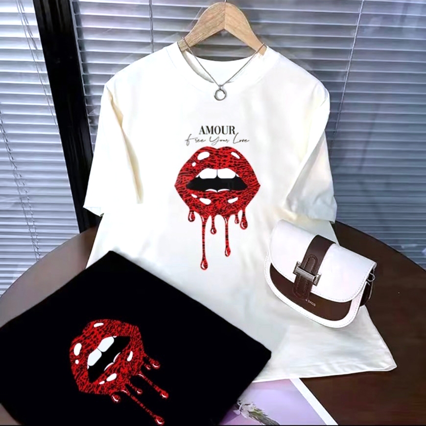 เสื้อยืด ลายใหม่ สวยๆ ผ้านุ่ม ใส่สบาย ระบายอากาศได้ดี ไม่ร้อน ใส่ได้ชายและหญิง