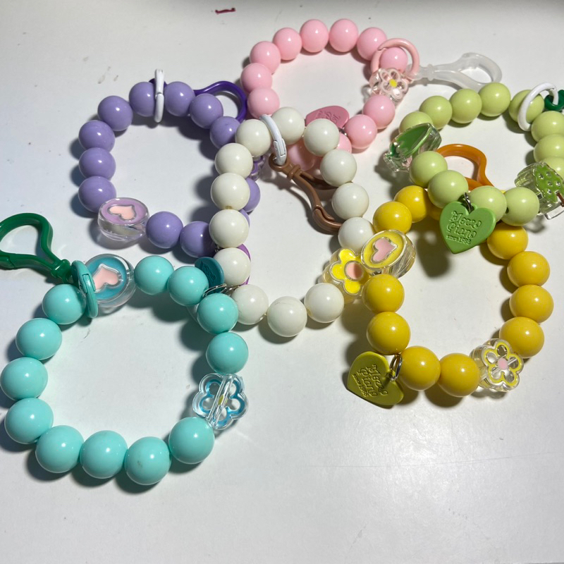 พวงกุญแจ ลูกปัด สีสันน่ารักสดใส
