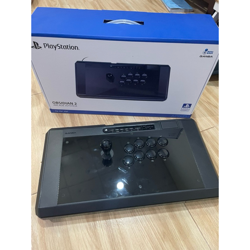 Qanba arcade joystick obsidian 2  ใช้น้อย 💕