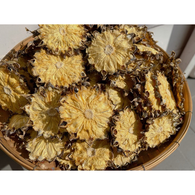 Dried Pineapple สับปะรดสไลด์อบแห้ง  (แบบมีขอบ40ชิ้น)