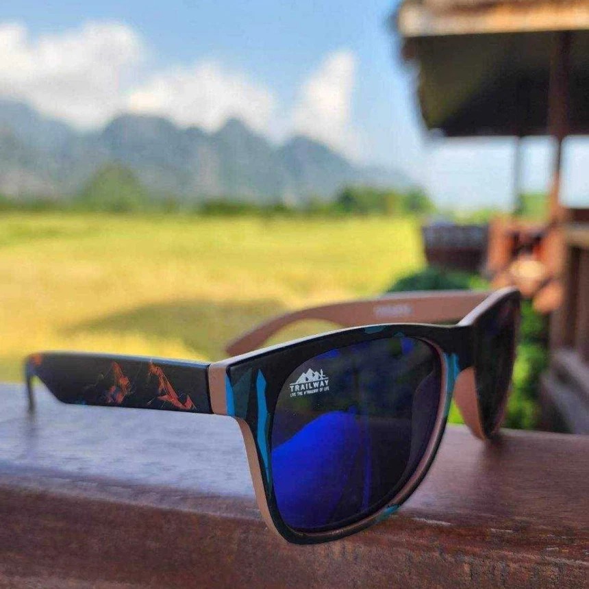 TRAILWAY SUNGLASSES DEEP BLUE VIEW - แว่นกันแดด