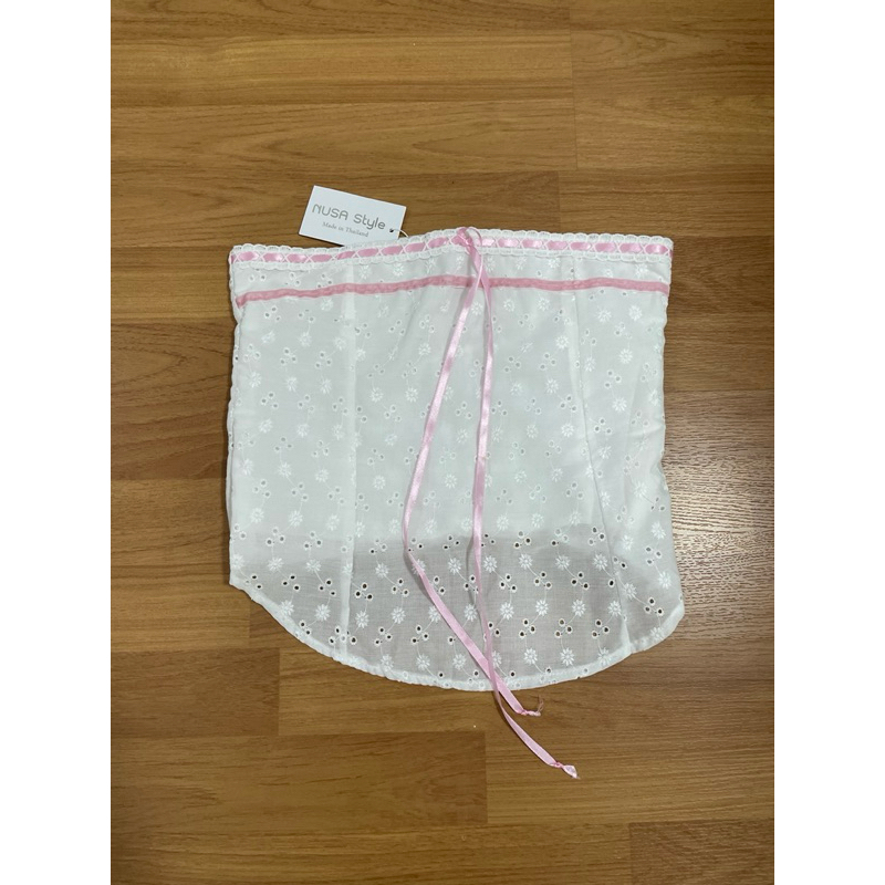 เกาะอกลูกไม้ ป้าย Nusa Stlye