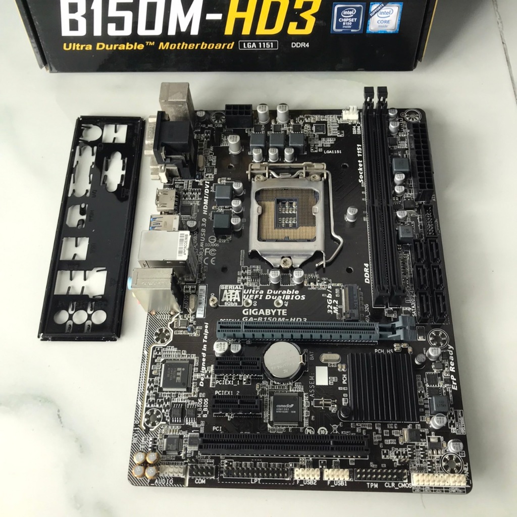 เมนบอร์ด1151 GIGABYTE B150M-HD3 ใช้งานปกติ(ของส่วนตัวใช้งานมือเดียว)) มีช่องเสียบ M.2 Nvme Gen3*4