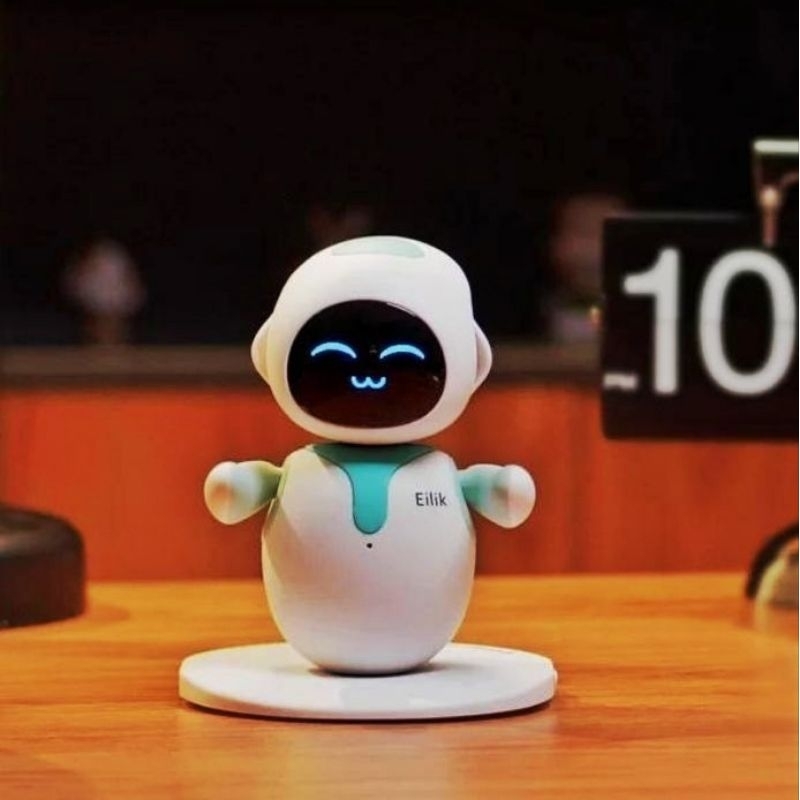 Eilik Robot [ สินค้าพร้อมส่ง ]