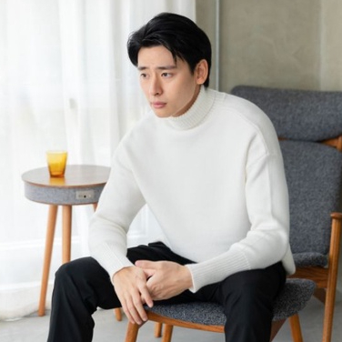 ไหมพรมคอเต่าผู้ชาย ผ้าหนา นุ่ม ใส่สบาย