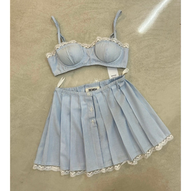 Stripe blue camisole + skrit 🦋