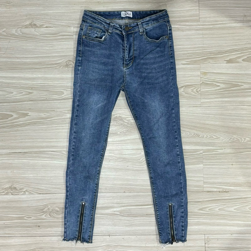 กางเกงยีนส์ ป้าย wow มือสอง