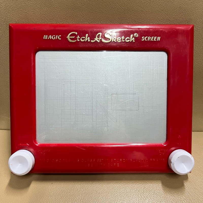 Pocket Etch A Sketch Classic Magic Screen ของเล่นร่างภาพ ของเล่นวาดภาพ วาดรูป **มือสอง**