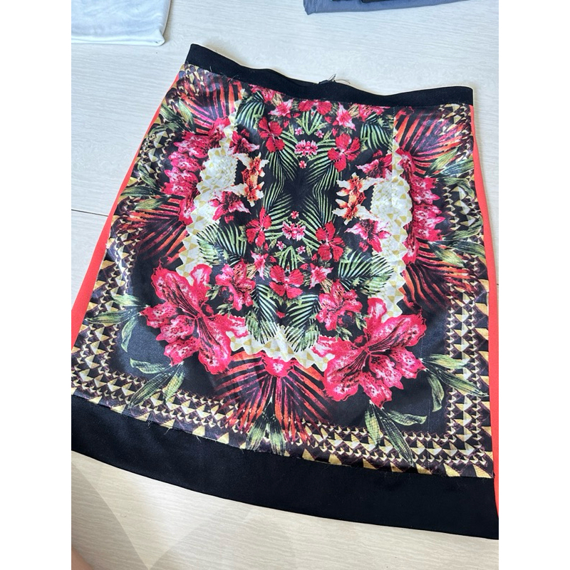 กระโปรง Areeya ป้าย m