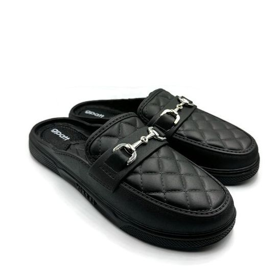 Gpatt : Double D Silver Chained Loafer  รองเท้าคัทชูเปิดส้น สลิปออนผู้หญิง