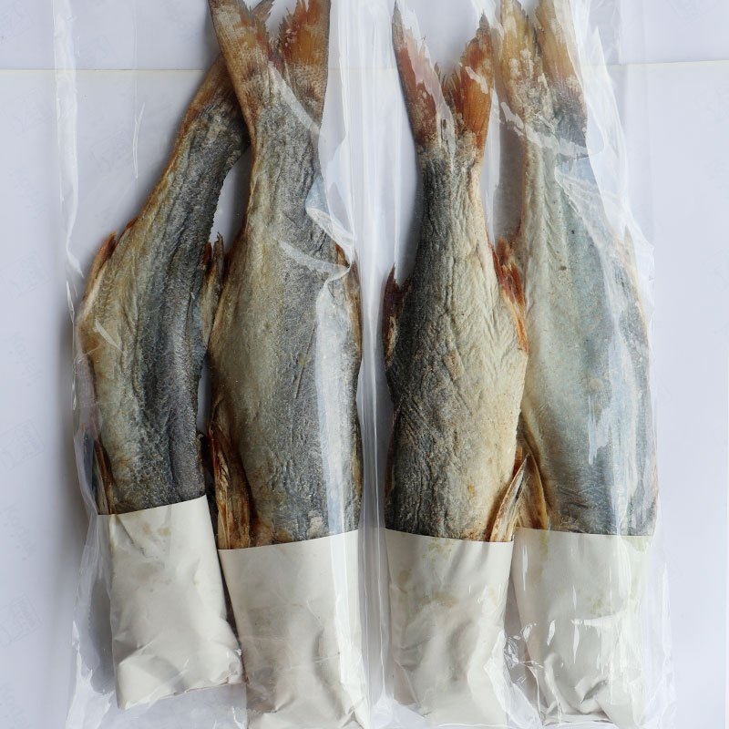 ปลากุเลาหอม ระนอง แพค 2 ตัว สดใหม่ พร้อมส่ง น้ำหนัก 700-750 กรัม