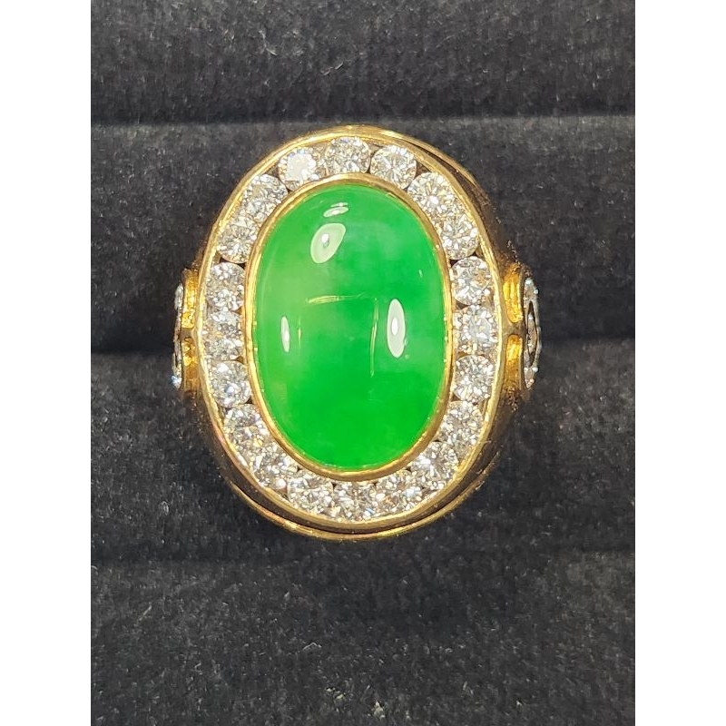 แหวนหยกพม่าพลอยดิบ ล้อมเพชร ทองคำ 18K Burmese Jade - Untreated with Diamond Halo 18K Ring - พร้อมใบเซอร์