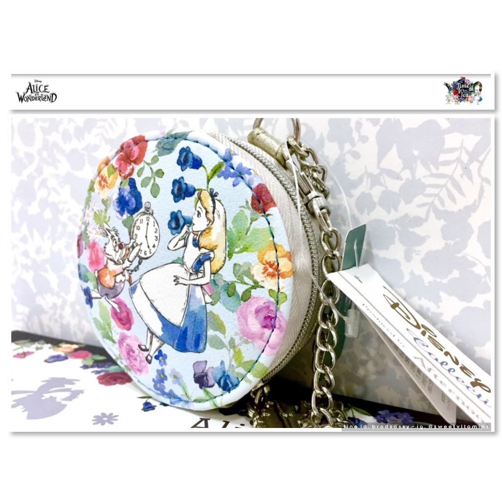 กระเป๋าใส่เหรียญสุดน่ารัก ลาย Alice จาก Alice Afternoon Tea Limited Collection สินค้าใหม่ ป้ายห้อย ข