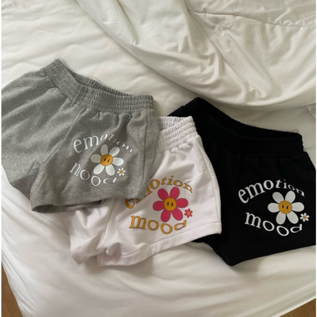 Emotion original short สกรีนลาย กางเกงขาสั้นเก็บเอวทรงเฉพาะของทางร้าน