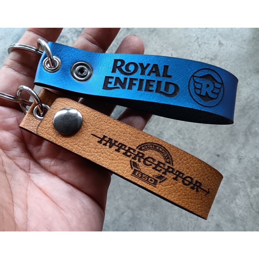 พวงกุญแจ ROYAL ENFIELD INTERCEPTOR 650 พวงกุญแจหนัง  รอยัลเอนฟิลด์ PVC เกรด AAA ยิงเลเซอร์ โลโก้ มอเตอรไซค์