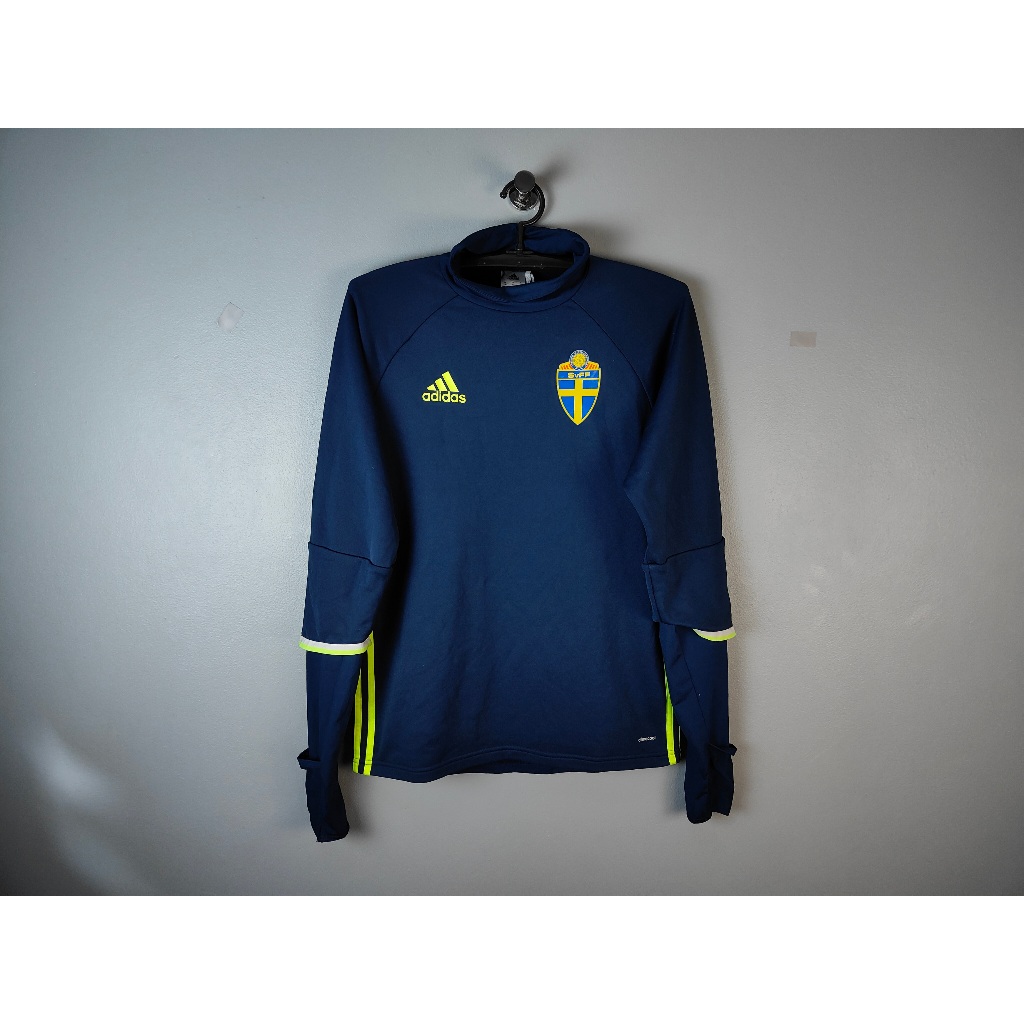 เสื้อวอร์มทีมชาติ Sweden