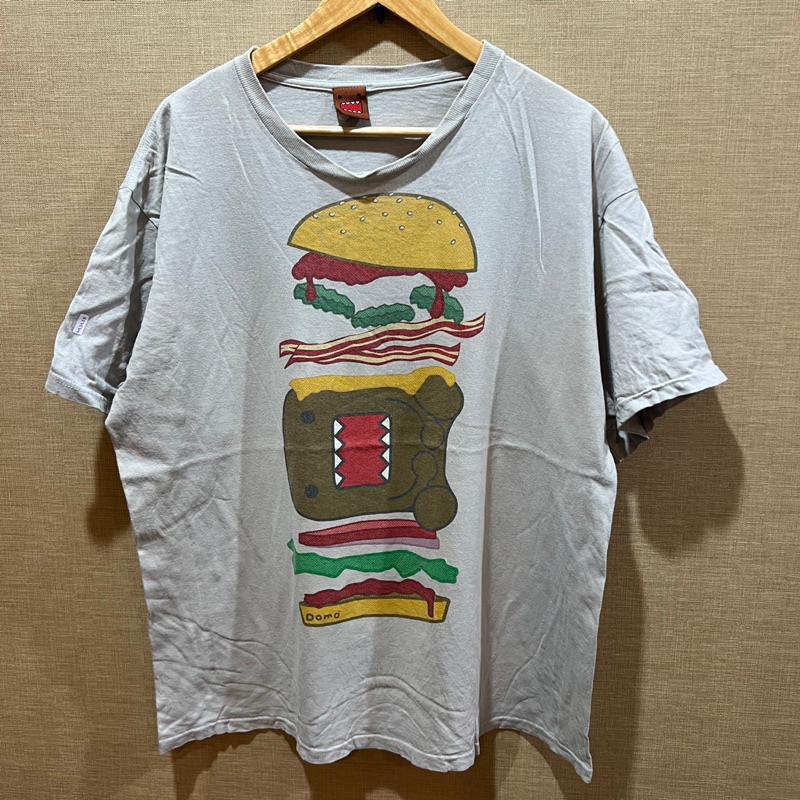 เสื้อยืด Vtg DOMO burger  Size XL (D382)