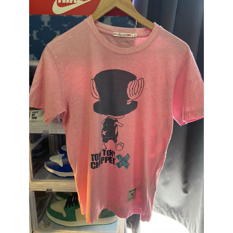 One Piece Chopper Uniqlo UT Tshirt เสื้อแขนสั้นมือสอง