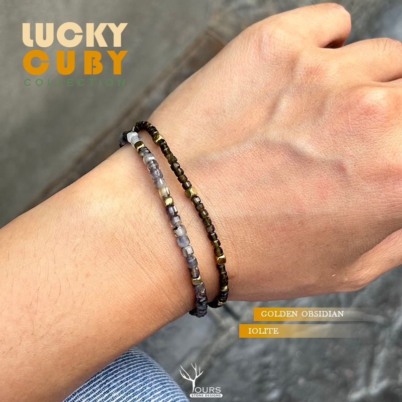 สร้อยข้อมือหิน " อ็อบซิเดียน " ไอโอไลท์ " แท้ 100% ทรงลูกบาศก์  ขนาด 2-3mm กำไลหินนำโชค หินมงคล Obsidian , Iolite