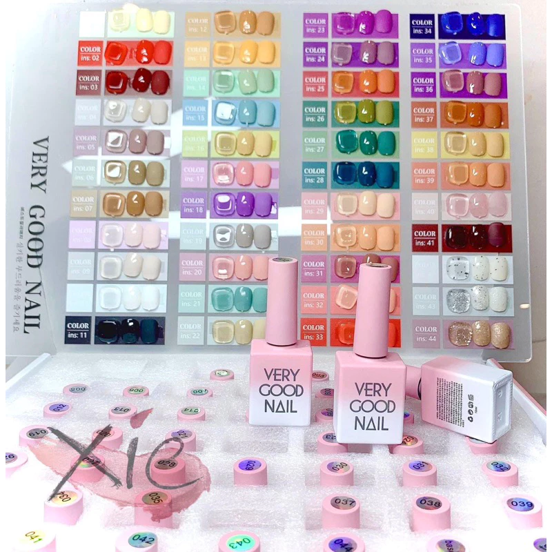 ฃฃฃ ชุดสี Very good nail 44สี 15ml แถมชาร์จสี เบสท็อป