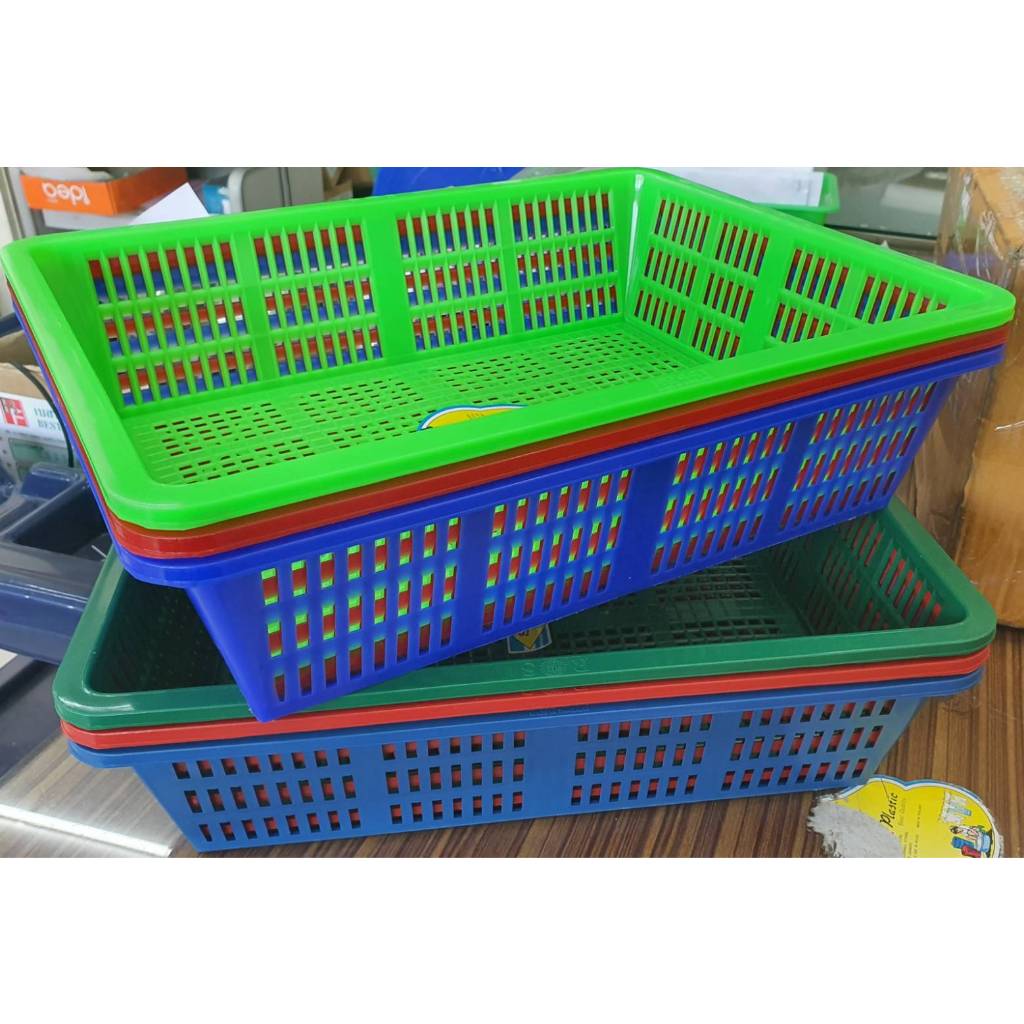 ตะกร้าพลาสติก  ใส่เอกสาร A4 ขนาด กว้าง31.5 x ยาว40 x สูง9.5 cm. แพ็ค6ใบ #441