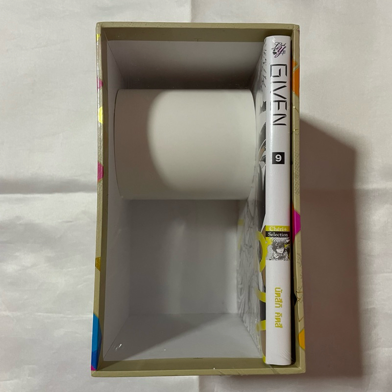 [ต้องการกดในไลฟ์ทักแชทค่ะ] หนังสือการ์ตูน มังงะวาย Box Set Given + เล่ม 9