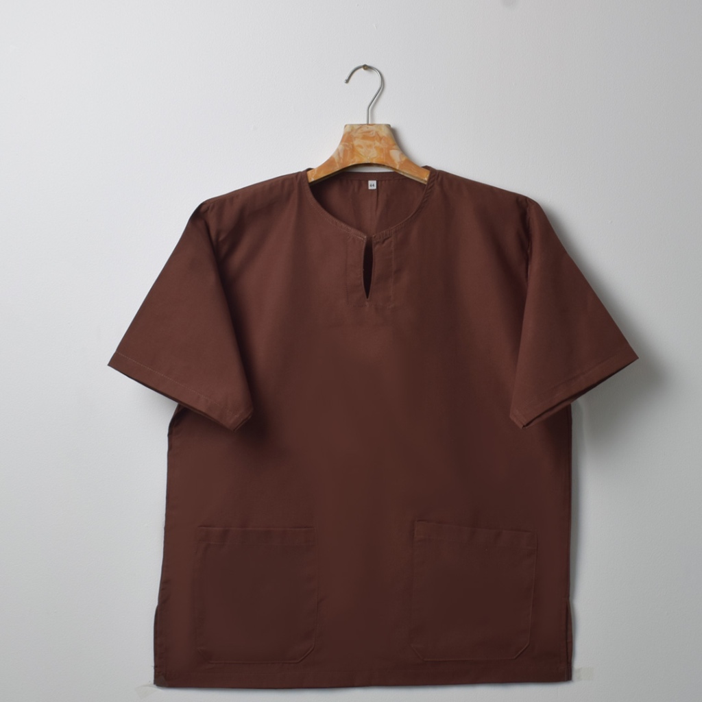 เสื้อนวด สปา สีพื้น แบบสวม คอเจาะ มีกระเป๋า 2 ข้าง ไซซ์ M–4XL ใส่สบาย 12 สี พร้อมส่ง ปลีก-ส่ง