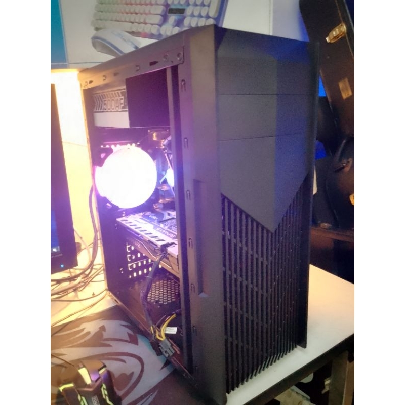 🔰คอมเล่นเกม เฉพาะเคส  สเปคCore i5 เล่นเกม GtaV fiveM ได้ครับ