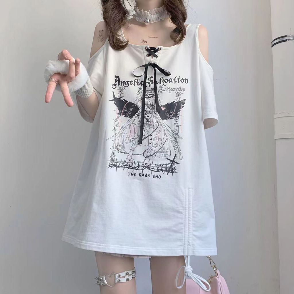 พร้อมส่ง🔥 เดรสสีขาวสไตล์ญี่ปุ่น เสื้อยืดเว้าไหล่หวานหลวม เสื้อแขนยาว ผ้าคอตตอน