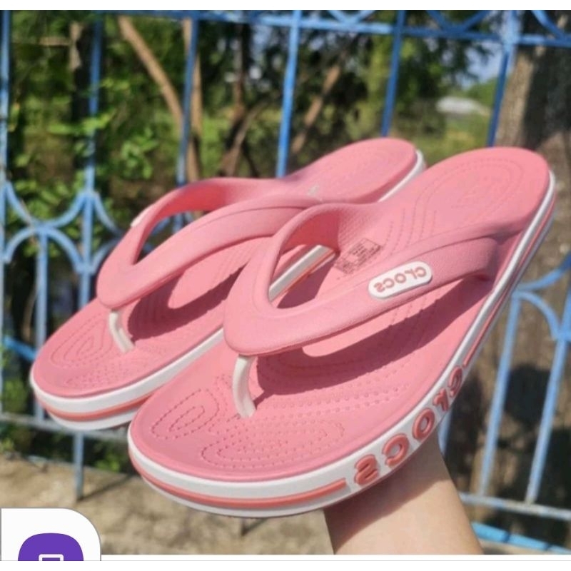 รองเท้าแตะ หูหนีบ ใส่ได้ทั้งหญิงและชาย มี 8 สี มีสินค้าพร้อมส่ง