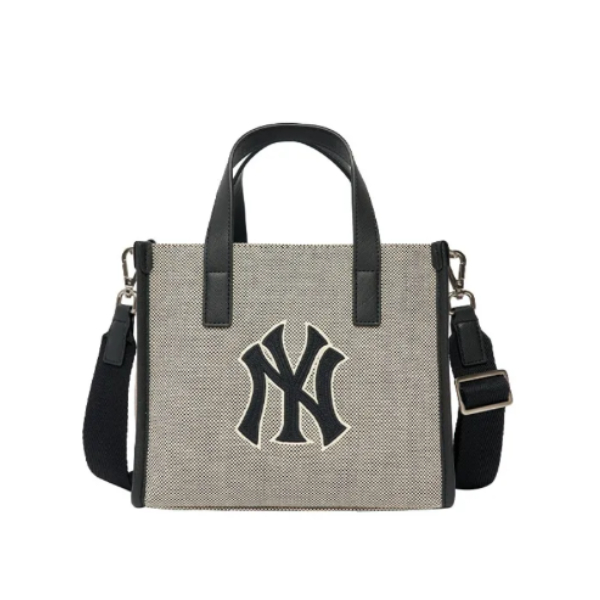 MLB NYกระเป๋าถือทรงโท้ทสพายข้างรุ่นใหม่ล่าสุดเเบถือเเบบสพาย TOTE BAG แท้ % MLB